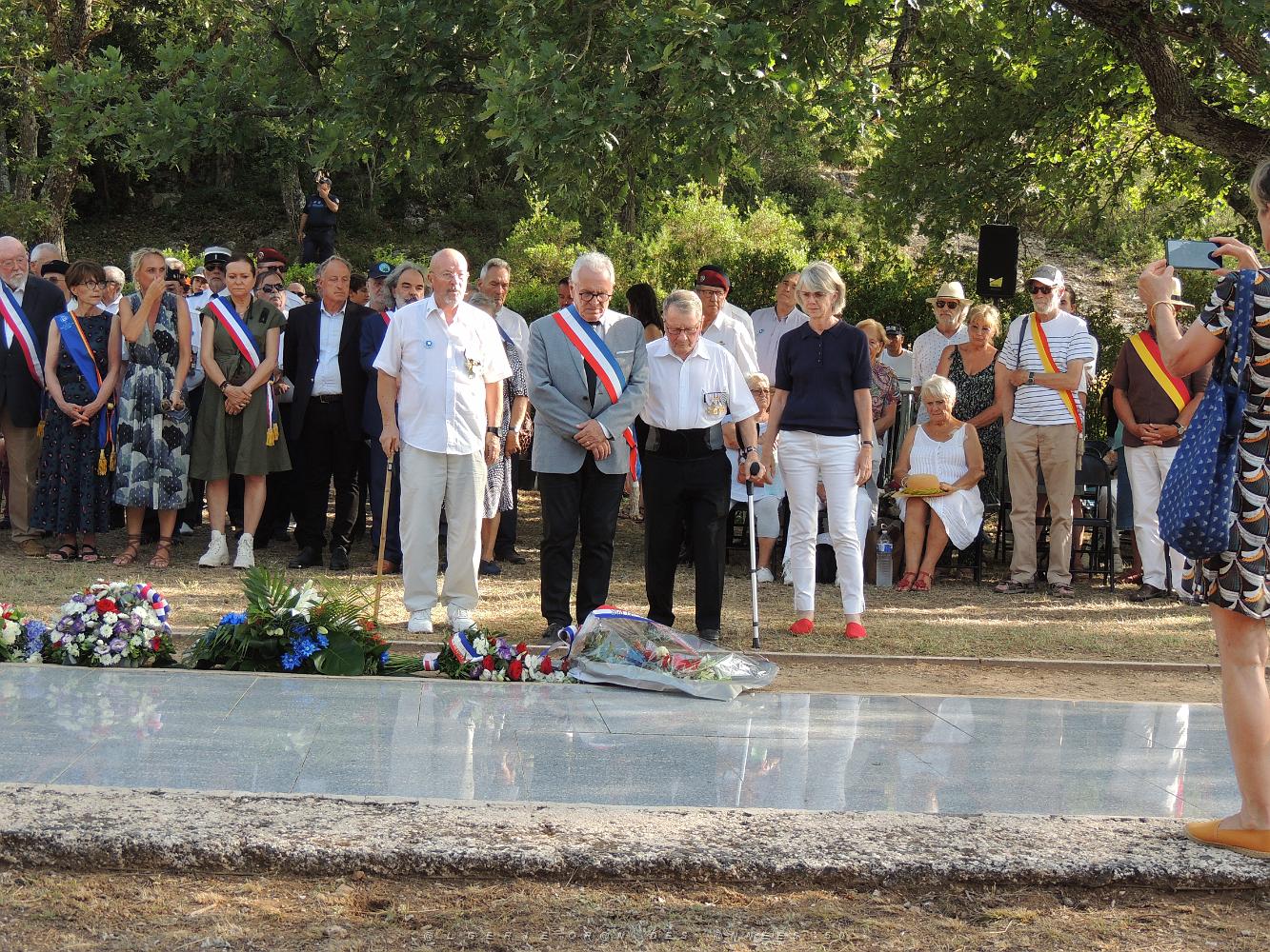 2023 07 18 SIGNES - HOMMAGE AUX 38 RESISTANTS FUSILLES EN 1944 (75).JPG -           
